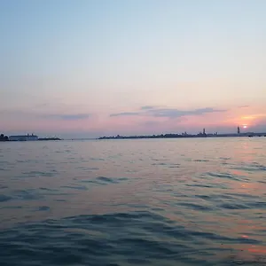 Biennale Flat In Giardini Apartment Venedig