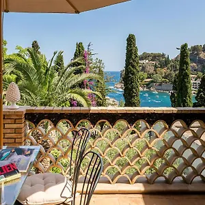 La Matrangela Charme Apartment Taormina